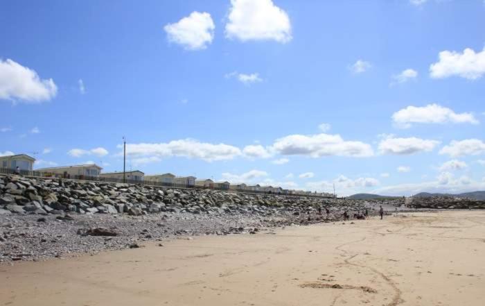 Caravan Hire Golden Sands Sea Front Kinmel Bay Exteriör bild