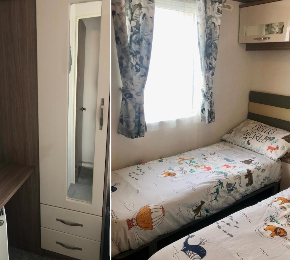 Caravan Hire Golden Sands Sea Front Kinmel Bay Exteriör bild