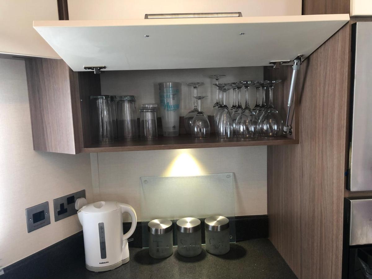 Caravan Hire Golden Sands Sea Front Kinmel Bay Exteriör bild